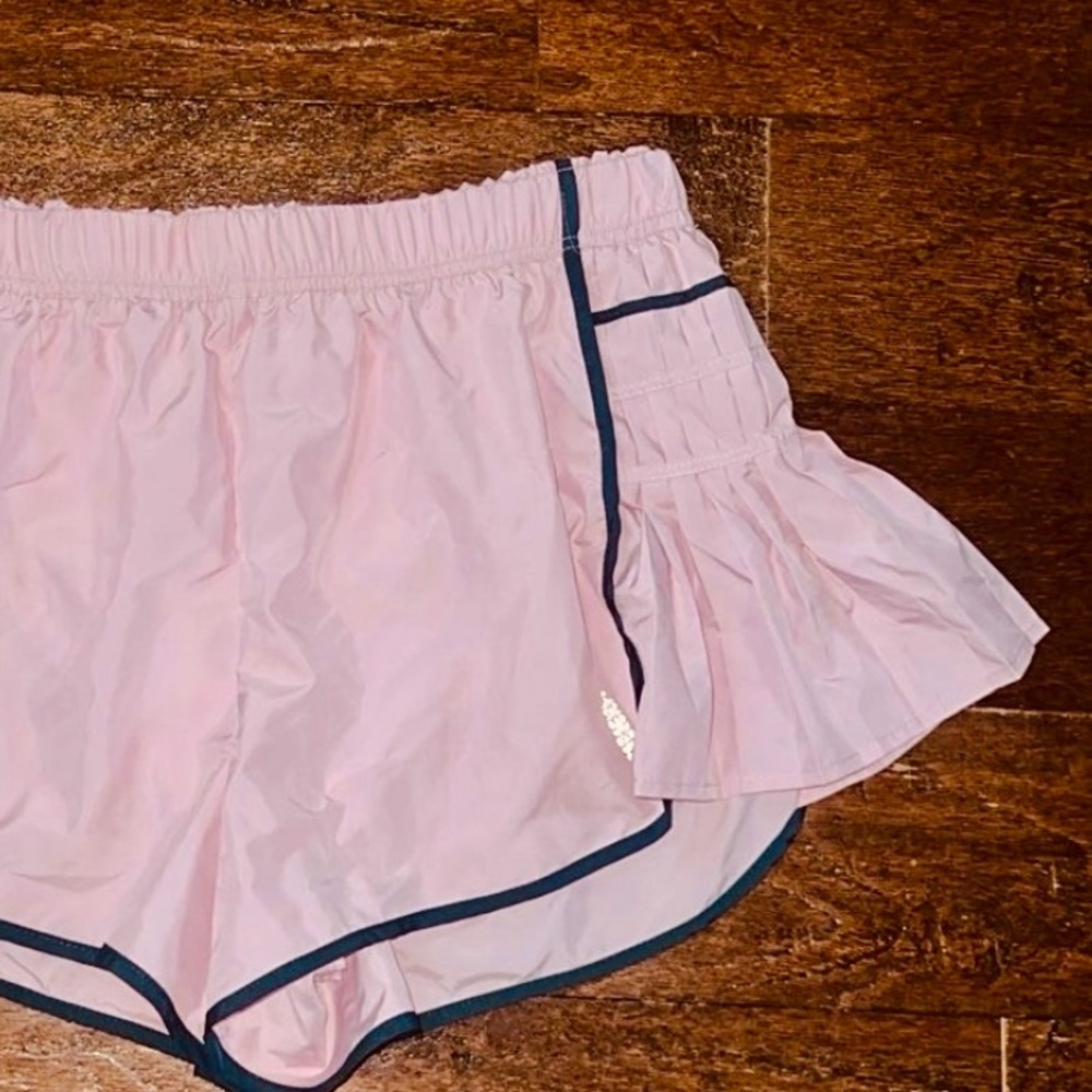 FP Movement-Easy Tiger Shorts Pink- size Medium-NWOT - Picture 3 of 7